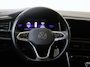 Volkswagen Polo 1.0 TSI Life Business | Stoelverwarming | Adaptieve cruise control | Parkeersensoren | Navigatie | CarPlay | Climate control | Draadloze telefoonlader |