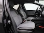 Renault Clio E-Tech Full Hybrid 145 techno | EASY LINK navigatiesysteem met 7” touchscreen incl. Apple CarPlayTM & Android Auto | Parkeersensoren achter met achteruitrijcamera | Climate Control | LM Velgen