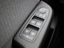 Renault Clio E-Tech Full Hybrid 145 techno | EASY LINK navigatiesysteem met 7” touchscreen incl. Apple CarPlayTM & Android Auto | Parkeersensoren achter met achteruitrijcamera | Climate Control | LM Velgen