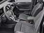 Volkswagen T-Roc 1.5TSI/150PK R-Line Black Style · Panoramadak · Apple/Android Car Play · BEATS audio · Camera