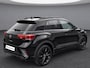 Volkswagen T-Roc 1.5TSI/150PK R-Line Black Style · Panoramadak · Apple/Android Car Play · BEATS audio · Camera