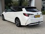 Toyota Corolla Touring Sports 1.8 Hybrid | Bi-Tone | Trekhaak | HUD | Dealer Onderhouden |