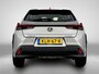 Lexus UX 250h Business Line | Parkeersensoren | Achteruitrijcamera | Apple Carplay & Android Auto |