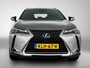 Lexus UX 250h Business Line | Parkeersensoren | Achteruitrijcamera | Apple Carplay & Android Auto |
