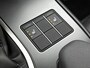 Lexus UX 250h Business Line | Parkeersensoren | Achteruitrijcamera | Apple Carplay & Android Auto |