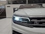 Volkswagen Tiguan 1.5 TSI ACT R-line | Panoramadak | Massage | Adaptieve cruise control | Stoelverwarming |