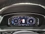 Volkswagen Tiguan 1.5 TSI ACT R-line | Panoramadak | Massage | Adaptieve cruise control | Stoelverwarming |