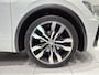 Volkswagen Tiguan 1.5 TSI ACT R-line | Panoramadak | Massage | Adaptieve cruise control | Stoelverwarming |