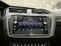 Volkswagen Tiguan 1.5 TSI ACT R-line | Panoramadak | Massage | Adaptieve cruise control | Stoelverwarming |