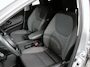 Toyota Yaris 1.5 Hybrid Dynamic Automaat Climate control Cruise control adaptieve LED Achteruitrijcamera Lane assist Apple Carplay / Android Auto