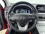 Hyundai Kona Electric EV Fashion 64 kWh | SoH 96,9% | Warmtepomp | 3-fasen | Dodehoek | Head-up display | Navigatie | Camera |
