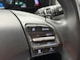 Hyundai Kona Electric EV Fashion 64 kWh 3- Fase SOH 95,3% | Warmtepomp | Trekhaak | Camera | Navigatie | Head-Up Display