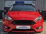 Ford Focus Wagon 1.5 Red Edition ST-line