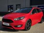 Ford Focus Wagon 1.5 Red Edition ST-line
