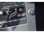 Volvo V70 2.5T Momentum | 5-Cilinder | Trekhaak | Climate Control | Cruise Control | High Performance Sound + Cd-Speler | All Season Banden | Half leder Half Stof interieur | Regensensor |