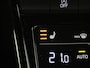 Volkswagen T-Roc 1.5 TSI R-Line | 150 PK| Achterklep Elektrisch | Achteruitrijcamera | Stoelverwarming | Dodehoekdetectie | LED Plus | Keyless Access