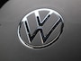 Volkswagen T-Roc 1.5 TSI R-Line | 150 PK| Achterklep Elektrisch | Achteruitrijcamera | Stoelverwarming | Dodehoekdetectie | LED Plus | Keyless Access