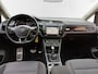 Volkswagen Touran 1.4 TSI Highline SOUND /schitterende kleur!/Pano/Camera/Cruise/Navi/17"/