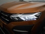 Dacia Sandero Stepway 1.0 TCe 90 Comfort | Trekhaak | Pack Easy | Pack Assist | 16" LMV 'Mahalia' | Climate Control | Licht- & Regensensor | LED-Verlichting | Cruise Control & Snelheidsbegrenzer | Apple Carplay & Android Auto