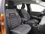 Dacia Sandero Stepway 1.0 TCe 90 Comfort | Trekhaak | Pack Easy | Pack Assist | 16" LMV 'Mahalia' | Climate Control | Licht- & Regensensor | LED-Verlichting | Cruise Control & Snelheidsbegrenzer | Apple Carplay & Android Auto