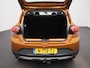 Dacia Sandero Stepway 1.0 TCe 90 Comfort | Trekhaak | Pack Easy | Pack Assist | 16" LMV 'Mahalia' | Climate Control | Licht- & Regensensor | LED-Verlichting | Cruise Control & Snelheidsbegrenzer | Apple Carplay & Android Auto