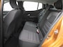 Dacia Sandero Stepway 1.0 TCe 90 Comfort | Trekhaak | Pack Easy | Pack Assist | 16" LMV 'Mahalia' | Climate Control | Licht- & Regensensor | LED-Verlichting | Cruise Control & Snelheidsbegrenzer | Apple Carplay & Android Auto