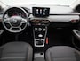 Dacia Sandero Stepway 1.0 TCe 90 Comfort | Trekhaak | Pack Easy | Pack Assist | 16" LMV 'Mahalia' | Climate Control | Licht- & Regensensor | LED-Verlichting | Cruise Control & Snelheidsbegrenzer | Apple Carplay & Android Auto