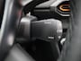 Dacia Sandero Stepway 1.0 TCe 90 Comfort | Trekhaak | Pack Easy | Pack Assist | 16" LMV 'Mahalia' | Climate Control | Licht- & Regensensor | LED-Verlichting | Cruise Control & Snelheidsbegrenzer | Apple Carplay & Android Auto