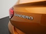 Dacia Sandero Stepway 1.0 TCe 90 Comfort | Trekhaak | Pack Easy | Pack Assist | 16" LMV 'Mahalia' | Climate Control | Licht- & Regensensor | LED-Verlichting | Cruise Control & Snelheidsbegrenzer | Apple Carplay & Android Auto
