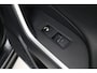 Toyota RAV4 2.5 Plug-in Hybrid AWD Style | Trekhaak (1.500 KG) | Dodehoek detectie | Head-up display | Apple Carplay / Android Auto | Verwarmbare voorruit | Stoel-/stuurverwarming | Adaptive Cruise | Keyless | Clima | Parkeersensoren voor/achter | Camera | 18 inch