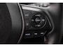 Toyota RAV4 2.5 Plug-in Hybrid AWD Style | Trekhaak (1.500 KG) | Dodehoek detectie | Head-up display | Apple Carplay / Android Auto | Verwarmbare voorruit | Stoel-/stuurverwarming | Adaptive Cruise | Keyless | Clima | Parkeersensoren voor/achter | Camera | 18 inch