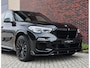 BMW X5 M50i | B&W - Bodykit - HUD