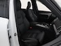 Volvo XC90 2.0 T8 Plug-in hybrid AWD Plus Dark | SOH 98% | 7-Zitplaatsen | Harman/Kardon Audio | Ele.verstelbare stoelen + geheugen | 360 Camera | Stoelverwarming voor + achter | Stuurverwarming | Adaptieve Cruise Control |