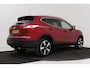 Nissan Qashqai 1.2 N-Vision | NIEUWE AUTOMAATBAK! | Trekhaak | Panoramadak | 71.000 KM! | Org NL | 360 Camera | Stoelverwarming |