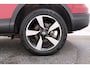 Nissan Qashqai 1.2 N-Vision | NIEUWE AUTOMAATBAK! | Trekhaak | Panoramadak | 71.000 KM! | Org NL | 360 Camera | Stoelverwarming |