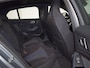 BMW 1-Serie 118i Business Edition | M-Sport • Schuifdak • LED • CarPlay • Sportstoelen