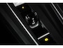 Volkswagen Golf 1.4 eHybrid Style l Elektr. Stoel incl Memory l Trekhaak Elektr. l Velours Bekleding l Stoelverwarming l Side Assist l Sensoren voor en achter l