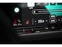 Volkswagen Golf 1.4 eHybrid Style l Elektr. Stoel incl Memory l Trekhaak Elektr. l Velours Bekleding l Stoelverwarming l Side Assist l Sensoren voor en achter l