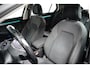 Volkswagen Golf 1.4 eHybrid Style l Elektr. Stoel incl Memory l Trekhaak Elektr. l Velours Bekleding l Stoelverwarming l Side Assist l Sensoren voor en achter l