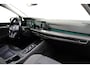 Volkswagen Golf 1.4 eHybrid Style l Elektr. Stoel incl Memory l Trekhaak Elektr. l Velours Bekleding l Stoelverwarming l Side Assist l Sensoren voor en achter l