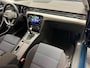 Volkswagen Passat VARIANT 1.4 TSI PHEV GTE BUSINESS NAVIGATIE ADAPTIVE CRUISE CONTROL CLIMATE CONTROL APPLE CARPLAY/ANDROID RIJSTROOKSENSOREN KEYLESS GO ACHTERUITRIJCAMERA UITKLAPBARE TREKHAAK ZEER MOOI !!