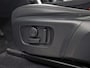 Land Rover Discovery Sport 1.5 P300E PHEV Dynamic S 4WD Automaat (FACELIFT, SOH 87,4%,VIRTUAL COCKPIT, APPLE CARPLAY, GROOT NAVI, 360 CAMERA, GETINT GLAS, SPORTSTOELEN, STOELVERWARMING, ACHTERKLEP ELEKTRISCH, NIEUWSTAAT)