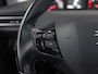 Peugeot 308 SW 1.2 PureTech Luxury Sport (GROOT NAVI, PANORAMADAK, CRUISE, CLIMATE, LM VELGEN, LANE ASSIST, GETINT GLAS, NIEUWE APK, NIEUWSTAAT)