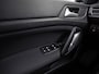 Peugeot 308 SW 1.2 PureTech Luxury Sport (GROOT NAVI, PANORAMADAK, CRUISE, CLIMATE, LM VELGEN, LANE ASSIST, GETINT GLAS, NIEUWE APK, NIEUWSTAAT)