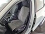 Volvo XC40 2.0 B3 Core | Cruise Control | Trekhaak | Parkeercamera | DAB+ | Uitschuifbare Beensteunen | 4-Seizoenenbanden |