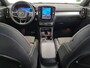 Volvo XC40 2.0 B3 Core | Cruise Control | Trekhaak | Parkeercamera | DAB+ | Uitschuifbare Beensteunen | 4-Seizoenenbanden |