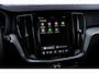 Volvo V60 2.0 T8 Plug-in Hybrid AWD Plus Dark | SOH 100% | Trekhaak | Sportstoelen | Panoramadak | Harman Kardon Audio | Head-up Display | 360 Graden Camera | Stoelverwarming voor en achter | Keyless Entry | Elektrische Achterklep | Elektrisch Verstelbare Voorstoelen | Cruise Control Adaptief | BLIS | Google Navigatie | Apple Carplay | Android Auto