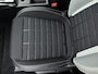 Citroën E-C3 Max Comfort Range 44 kWh 113pk | DEMO | Navigatie | Achteruitrijcamera | Climate Control | Cruise Control | Parkeersensoren | Bluetooth | Draadloze Apple Carplay / Android Auto | Comfortstoelen | Elektrisch inklapbare spiegels | Led koplampen | Donker getint glas | 17" lichtmetalen velgen |