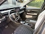 Citroën E-C3 Max Comfort Range 44 kWh 113pk | DEMO | Navigatie | Achteruitrijcamera | Climate Control | Cruise Control | Parkeersensoren | Bluetooth | Draadloze Apple Carplay / Android Auto | Comfortstoelen | Elektrisch inklapbare spiegels | Led koplampen | Donker getint glas | 17" lichtmetalen velgen |