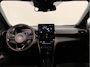 Toyota Yaris Cross 1.5 Hybrid 115 First Edition + Winterpack | Stoel / Stuur en voorruitverwarming | Parkeersensoren |
